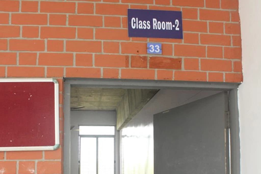 Classroom 6